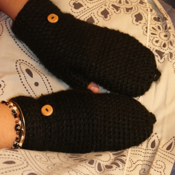 Black mittens - fingerless gloves